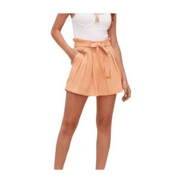 Astr Pants - Astr The Label Pacific‎ Pleated Tie Waist Shorts Peach Papaya High Waist M